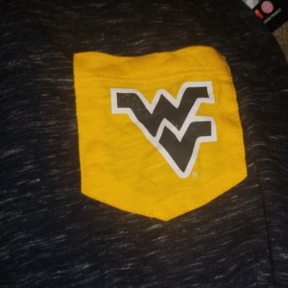 Wvu womens small long sleeved t nwt